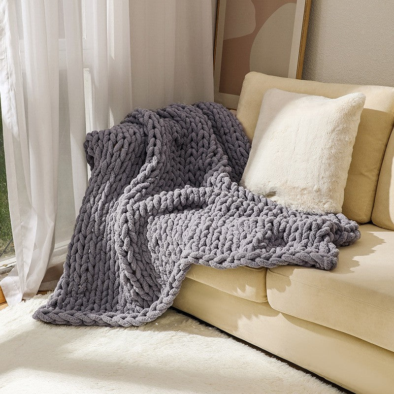 ASTRA CHUNKY PLUSH KNIT BLANKET