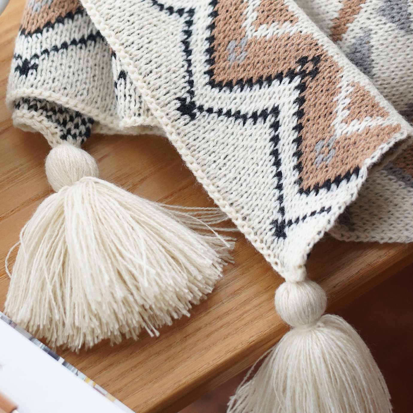 SEVANA BOHEMIAN KNIT SHAWL BLANKET