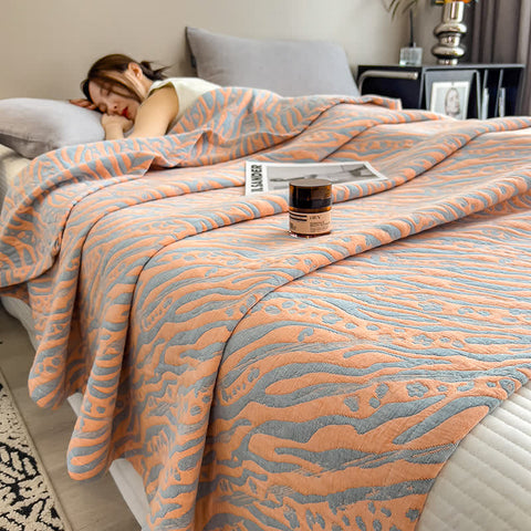 Zebra Floral Print Cotton Muslin Quilt 0