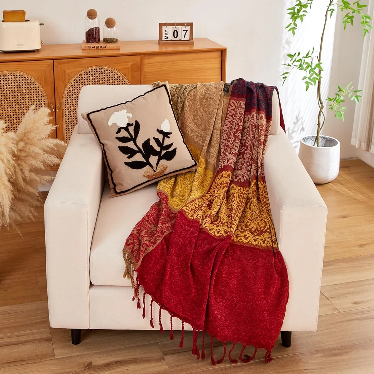 BAHAR MOSAIC CHENILLE THROW BLANKET