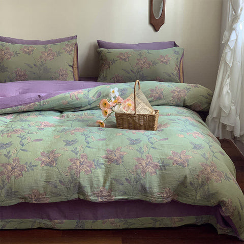 Pastoral lily cotton duvet cover set in purple and green with matching pillowcases