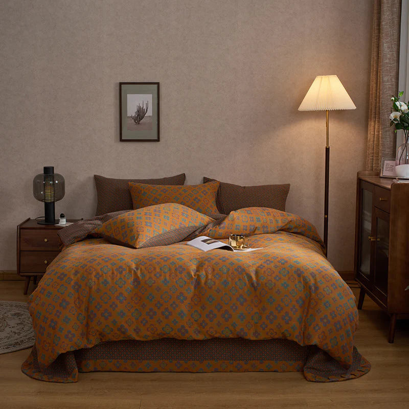 BLOSSOM HAVEN 4-PIECE BEDDING SET