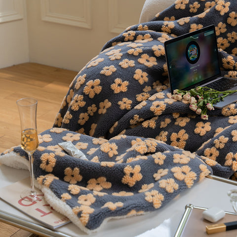 Floral Jacquard Warm Winter Blanket