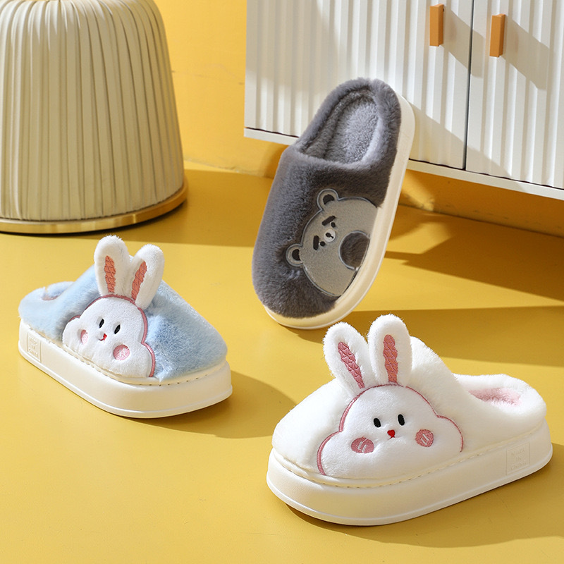 USAGI PLUSH BUNNY SLIPPERS