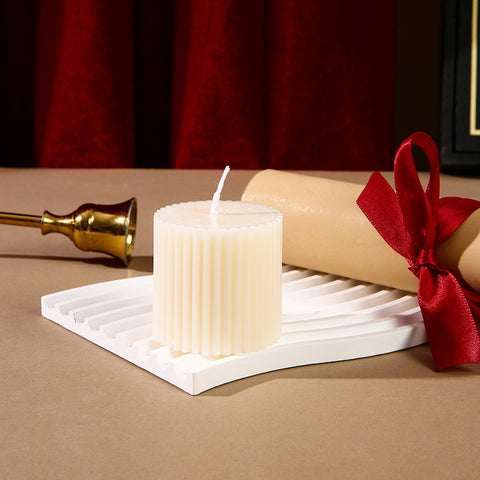 Blanc Ribbed White Candle