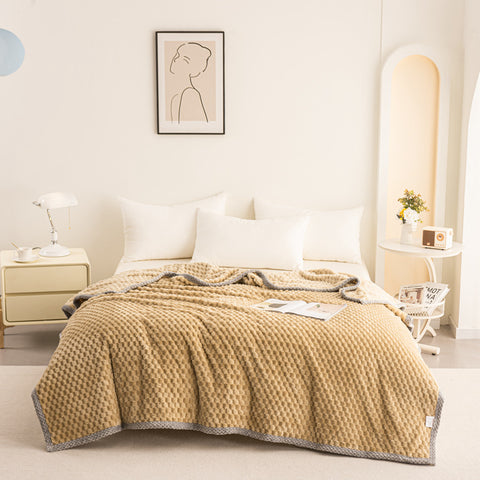 Hikari Waffle Plush Throw Blanket – Ultra Soft & Cozy