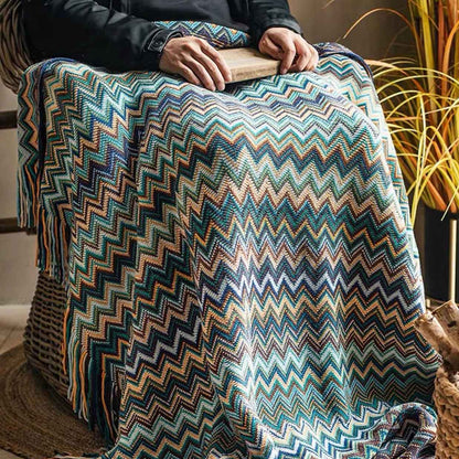 LYRA BOHEMIAN KNIT BLANKET
