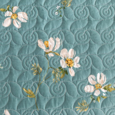 Blooming Meadow Cotton Quilt Bedding Set