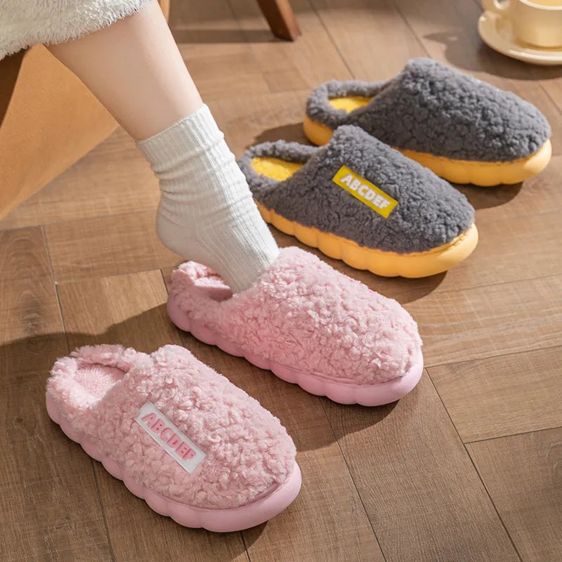 MOSSY CLOUD SLIPPERS