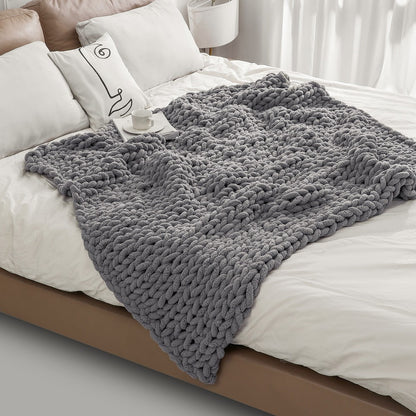 ASTRA CHUNKY PLUSH KNIT BLANKET