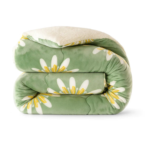 Fluffy Sherpa Blanket with Quilt Core