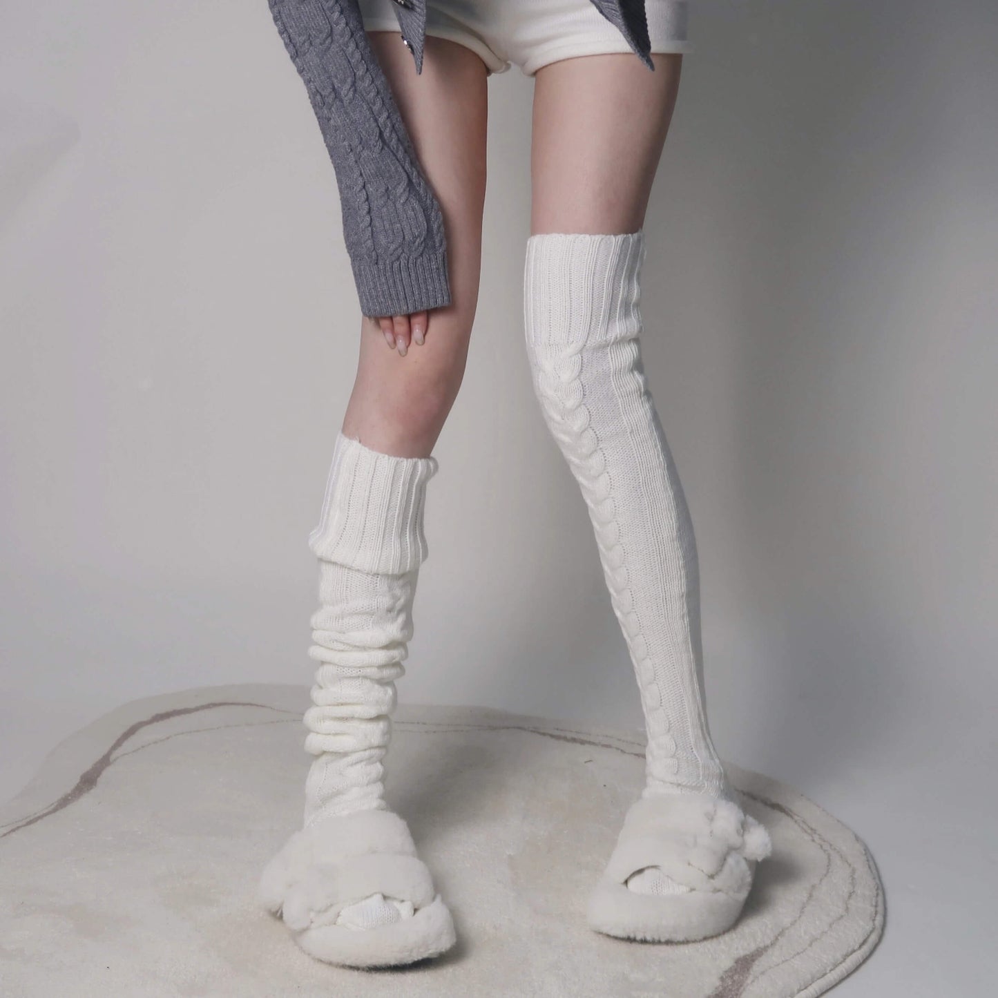 KNITTED OVER-KNEE SOCKS