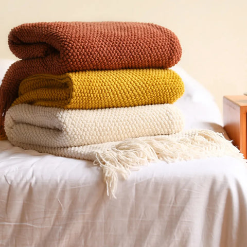 Knitted Throw Blanket with Tassels