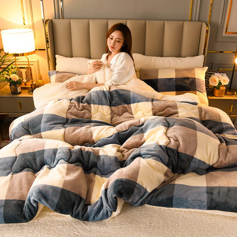 Fluffy Sherpa Blanket with Quilt Core