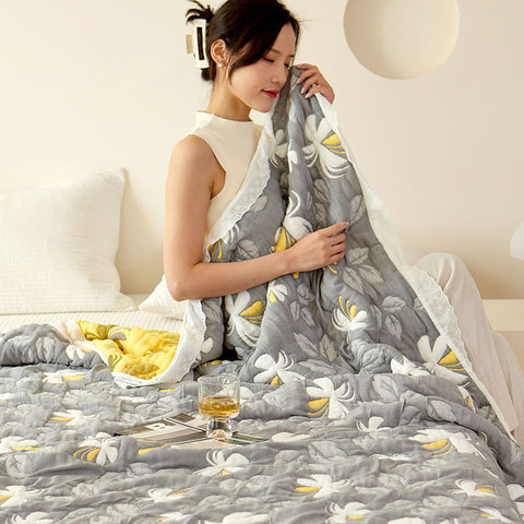 Organic Quilt with Bamboo Fiber