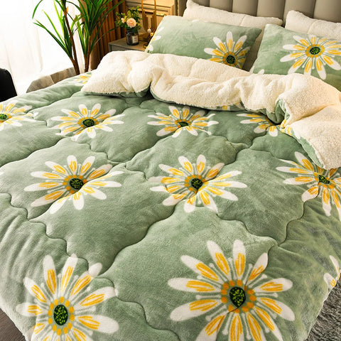 Fluffy Sherpa Comforter with Quilt Core