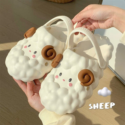 CLOUDY SHEEP WATERPROOF SLIPPERS