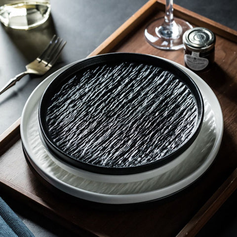 SEIYU RIPPLED DINNER PLATES