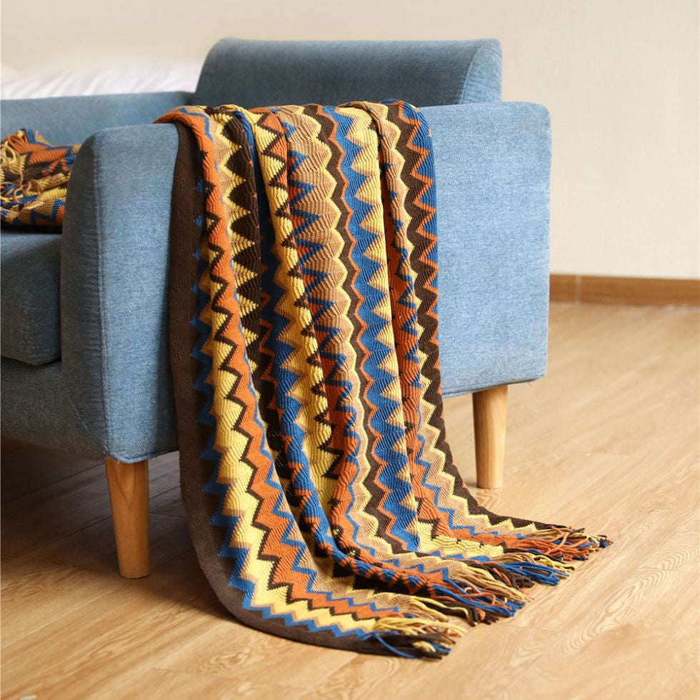 LYRA BOHEMIAN KNIT BLANKET