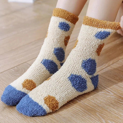 Women's Fuzzy Cozy Socks 7-Pack