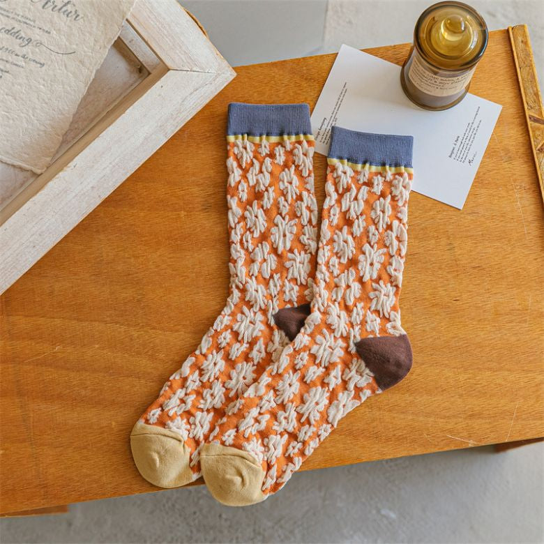 HANA EMBOSSED LONG PILE SOCKS