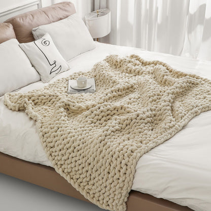 ASTRA CHUNKY PLUSH KNIT BLANKET