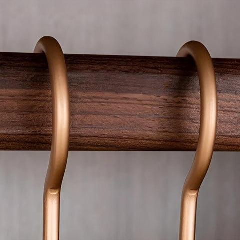 Close-up of anti-slip design on hanger arms