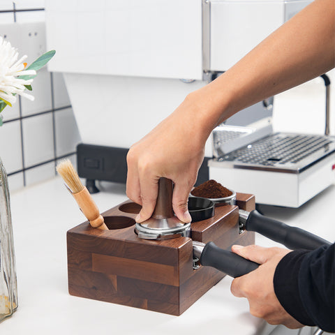 Valtino Walnut Tamping Station