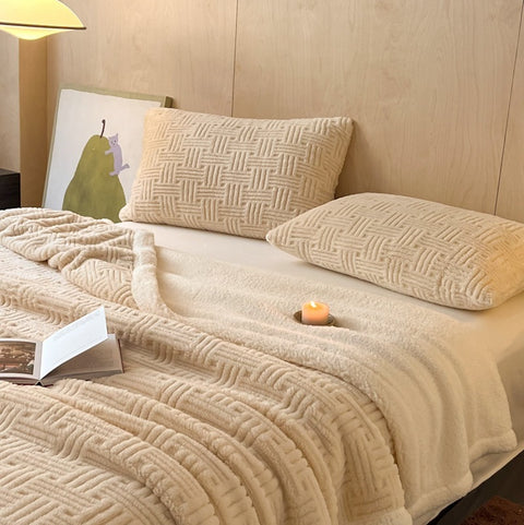 Double Layer Jacquard Warm Blanket