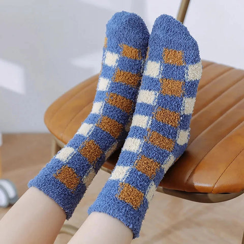 Women's Fuzzy Cozy Socks 7-Pack