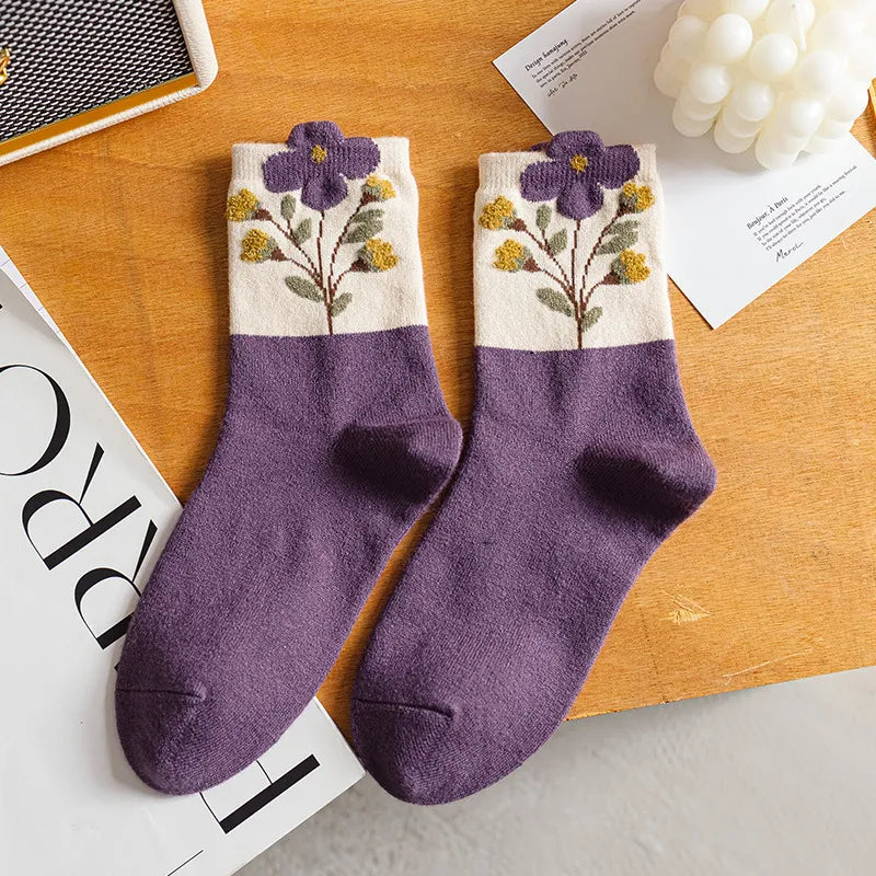 DAHLIA FLORAL WOOL SOCKS