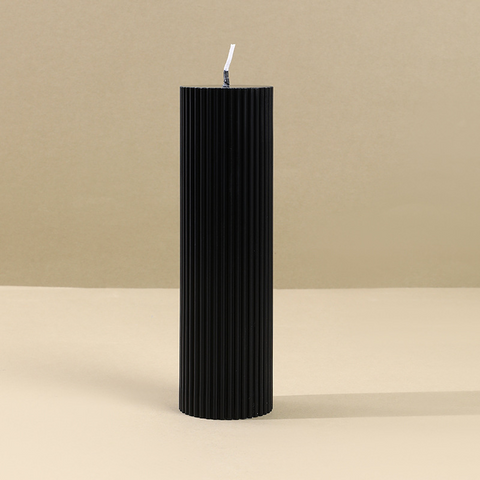 Noir Ribbed Black Candle