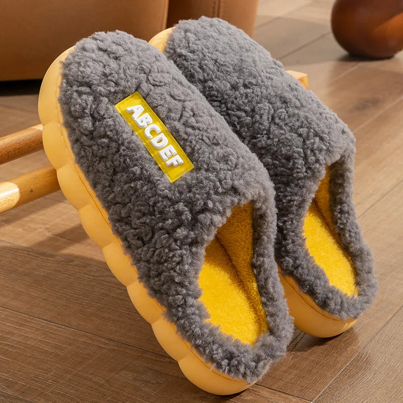 MOSSY CLOUD SLIPPERS