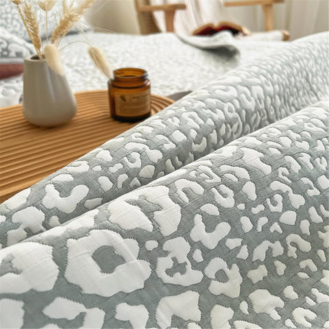 Leopard Print Bedding Set - Quilted Bedspread with Pillowcases