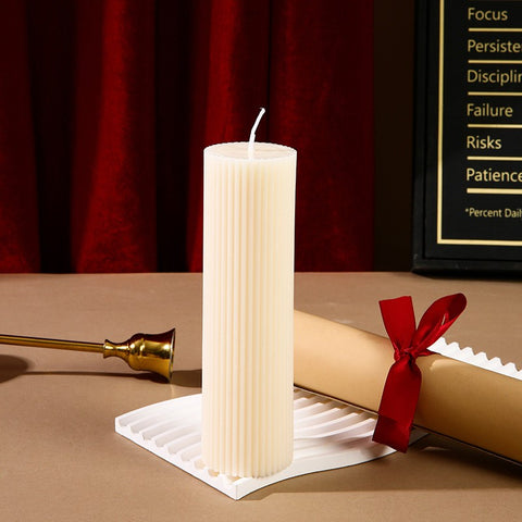 Blanc Ribbed White Candle