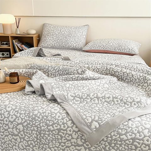 Leopard Print Bedding Set - Quilted Bedspread with Pillowcases