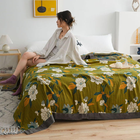 Moss Bloom Cotton Towel Quilt