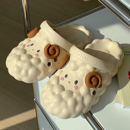 CLOUDY SHEEP WATERPROOF SLIPPERS