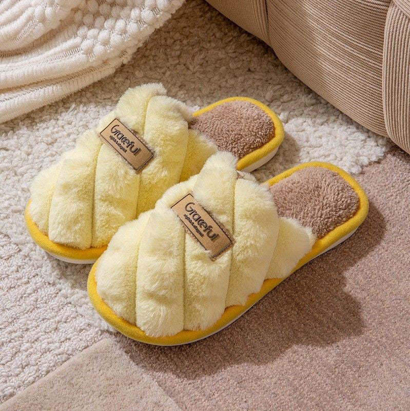 SNUGSTEP PLUSH SLIPPERS