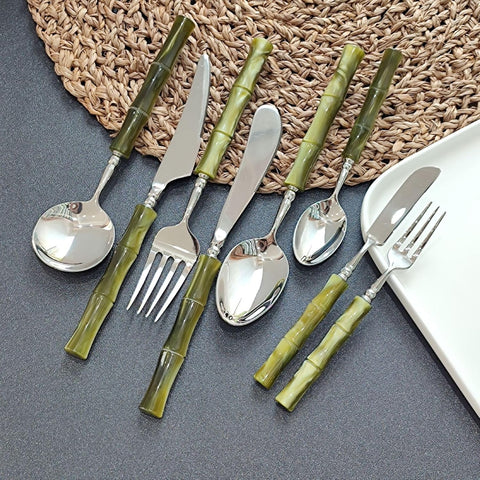 Eco-Friendly Silverware Set - Durable Dinnerware with Bamboo Handles