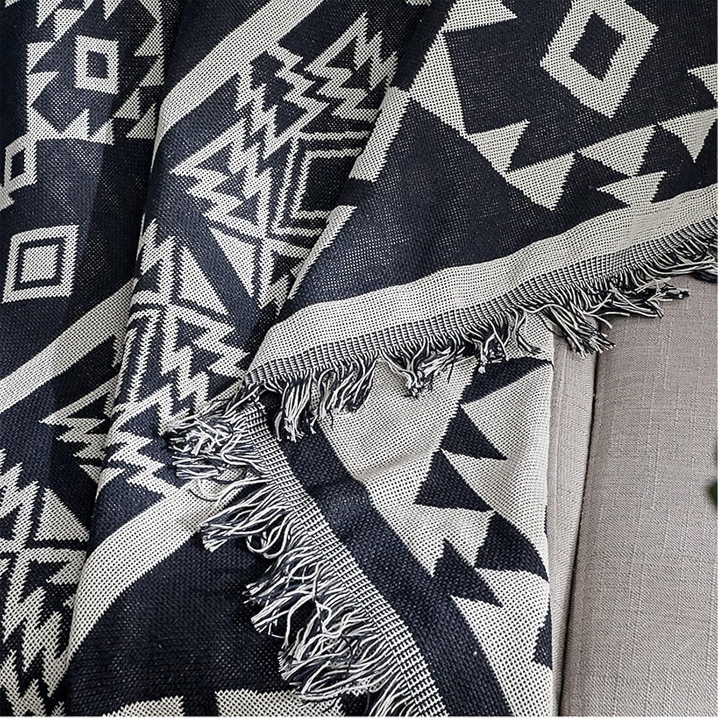 NORDIC NOMAD BOHO THROW