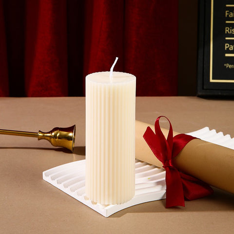 Blanc Ribbed White Candle