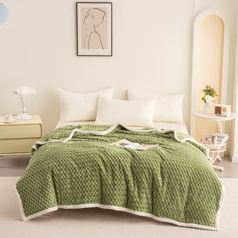 Hikari Waffle Plush Throw Blanket – Ultra Soft & Cozy