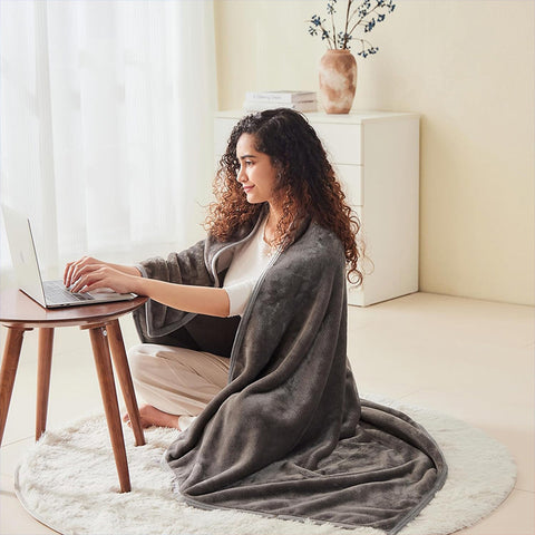 Soft Wearable Fleece Blanket Hoodie
