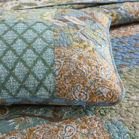 Bohemian Floral Stitching Quilt with Pillowcases 7