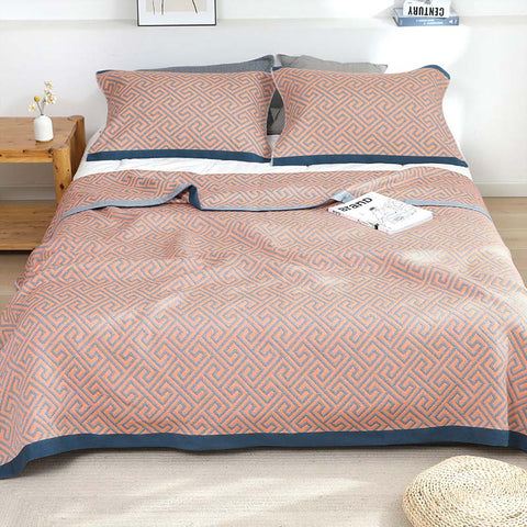 Breathable Plaid Cotton Reversible Summer Quilt 3