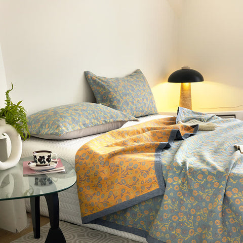Cotton Elegant Floral Soft Gauze Quilt 0