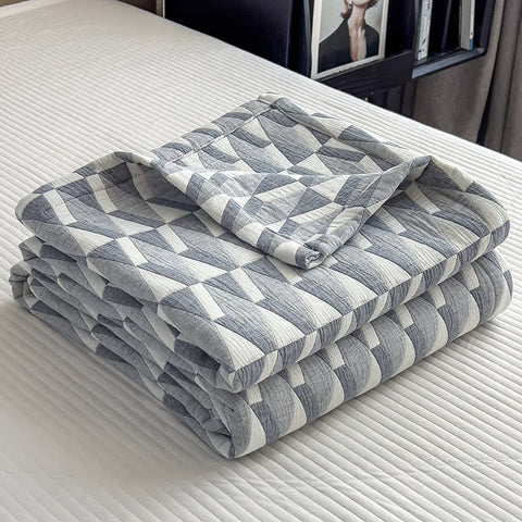 Geometric Triangle Print Cotton Muslin Quilt 6