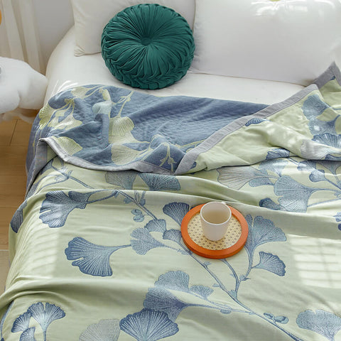 Ginkgo Leaf Cotton Gauze Reversible Quilt 4