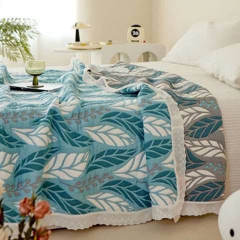 Lush Leaf Bamboo Fiber Breathable Quilt 1